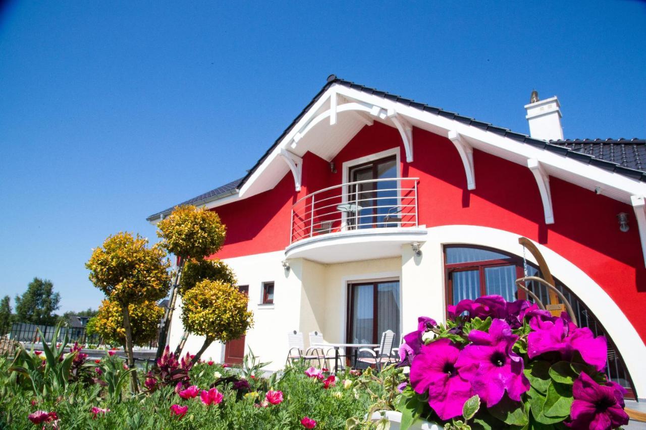 Villa Kamila Miedzywodzie Exterior photo